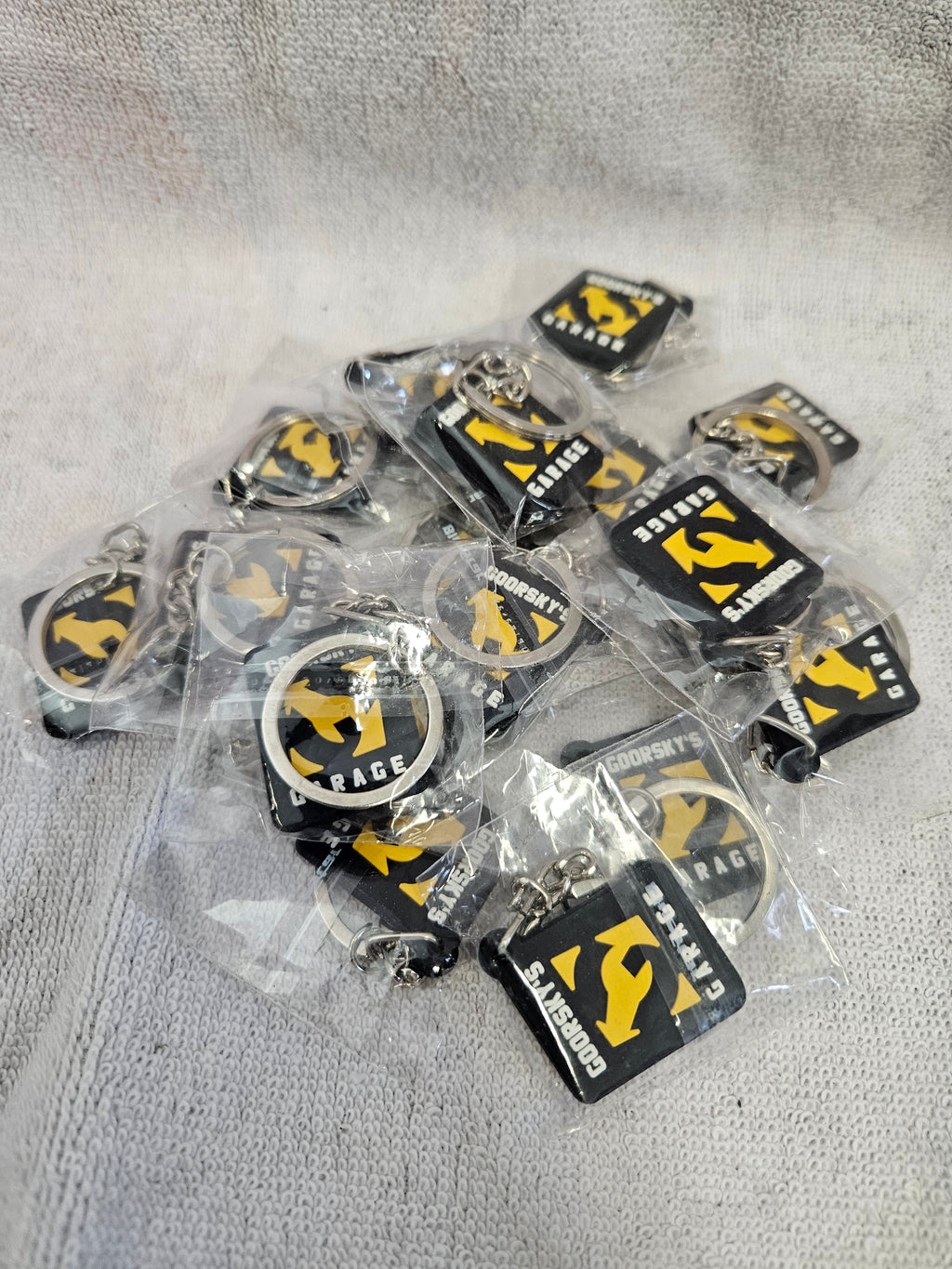 YELLOW KEYCHAIN